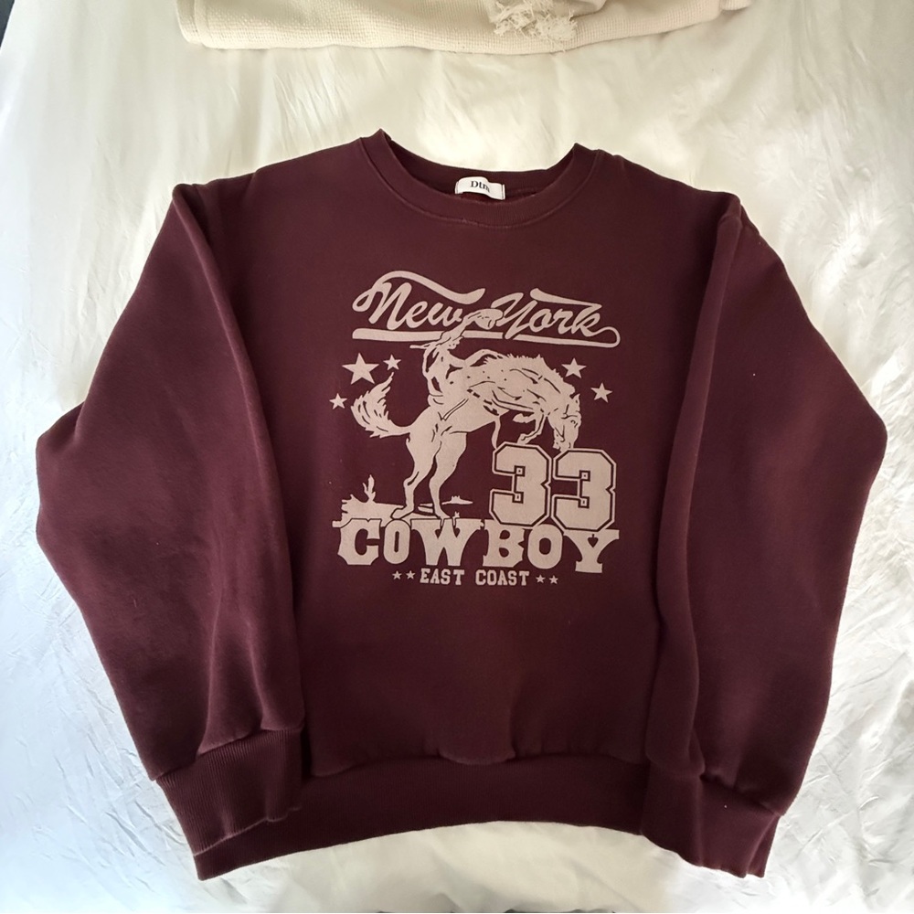 lewkin graphic sweatshirt